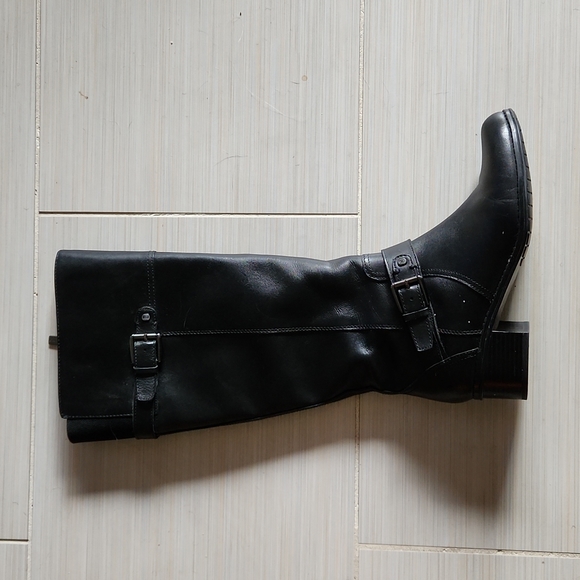 Bandolino Black Leather Knee High Boots - Picture 3 of 15